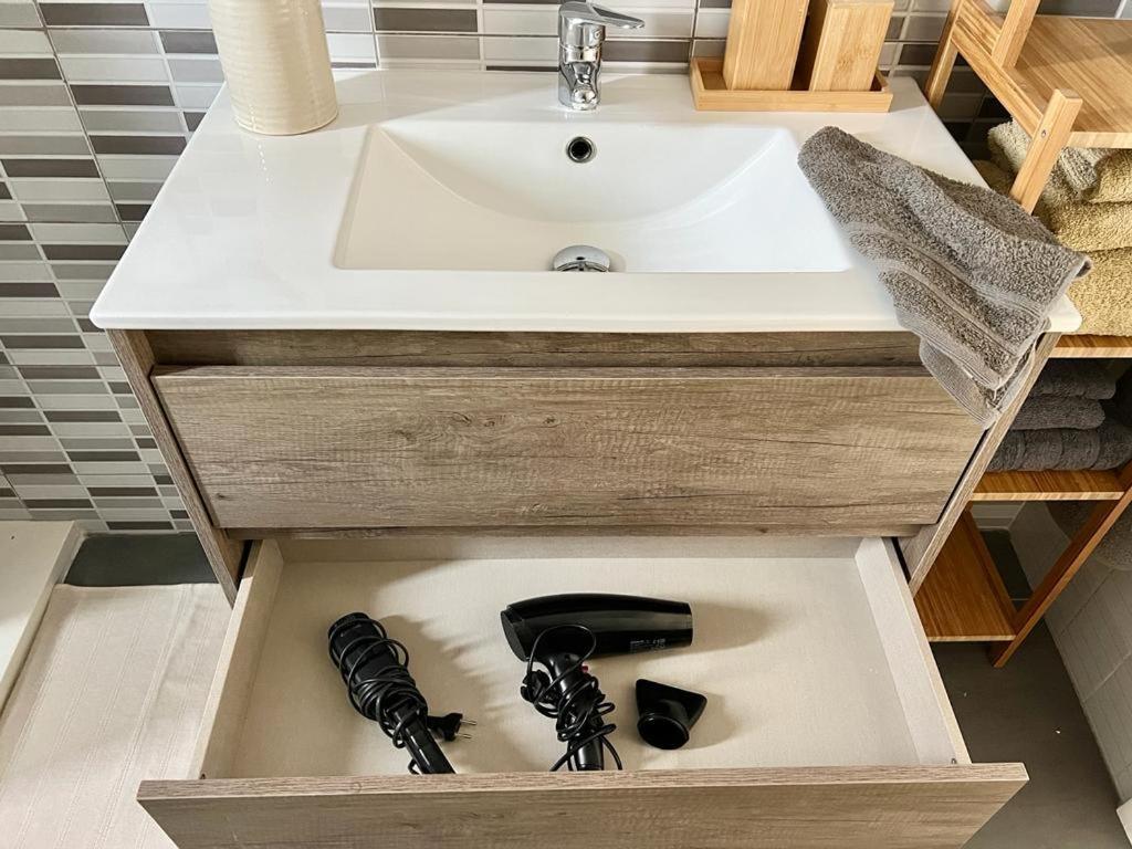 Acogedor Apartamento Cerca De La Playa Apartment Valencia Luaran gambar